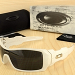 激安コピーオークリーサングラス096